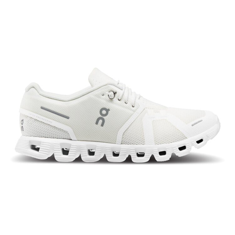 【WOMEN’S】On Cloud 5　 Undyed-White/White