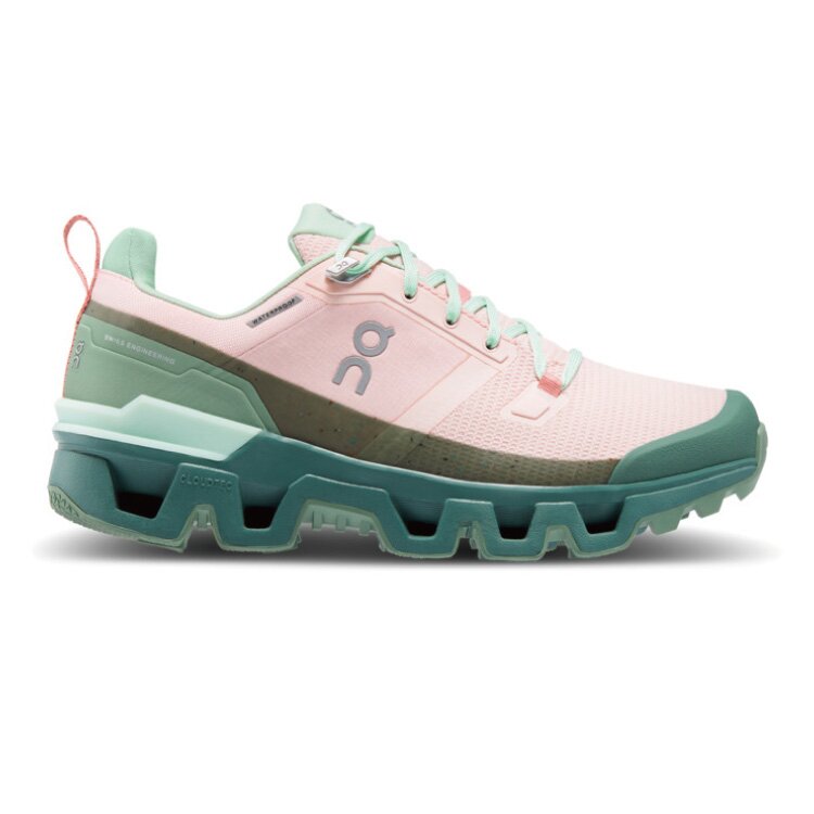 【WOMEN’S】On Cloudwander Waterproof　Doe/Ivy