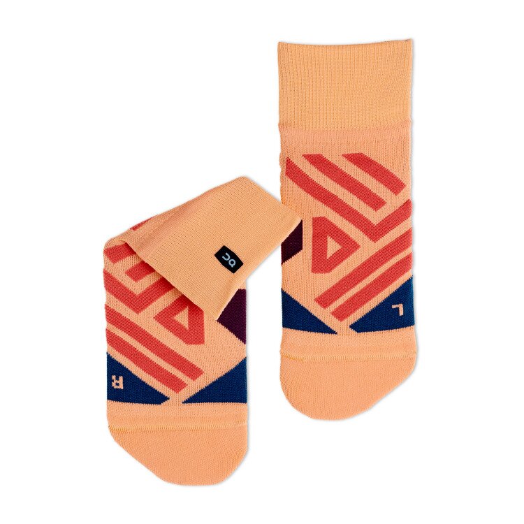 【WOMEN’S】On Mid Sock　Coral/Navy