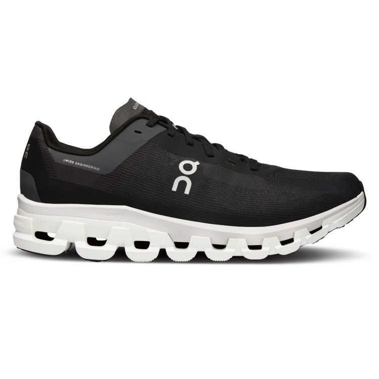 【MEN’S】On Cloudflow 4　Black/White