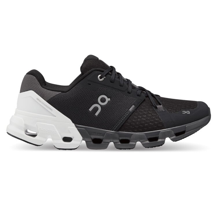 【MEN’S】On Cloudflyer 4　Black/White